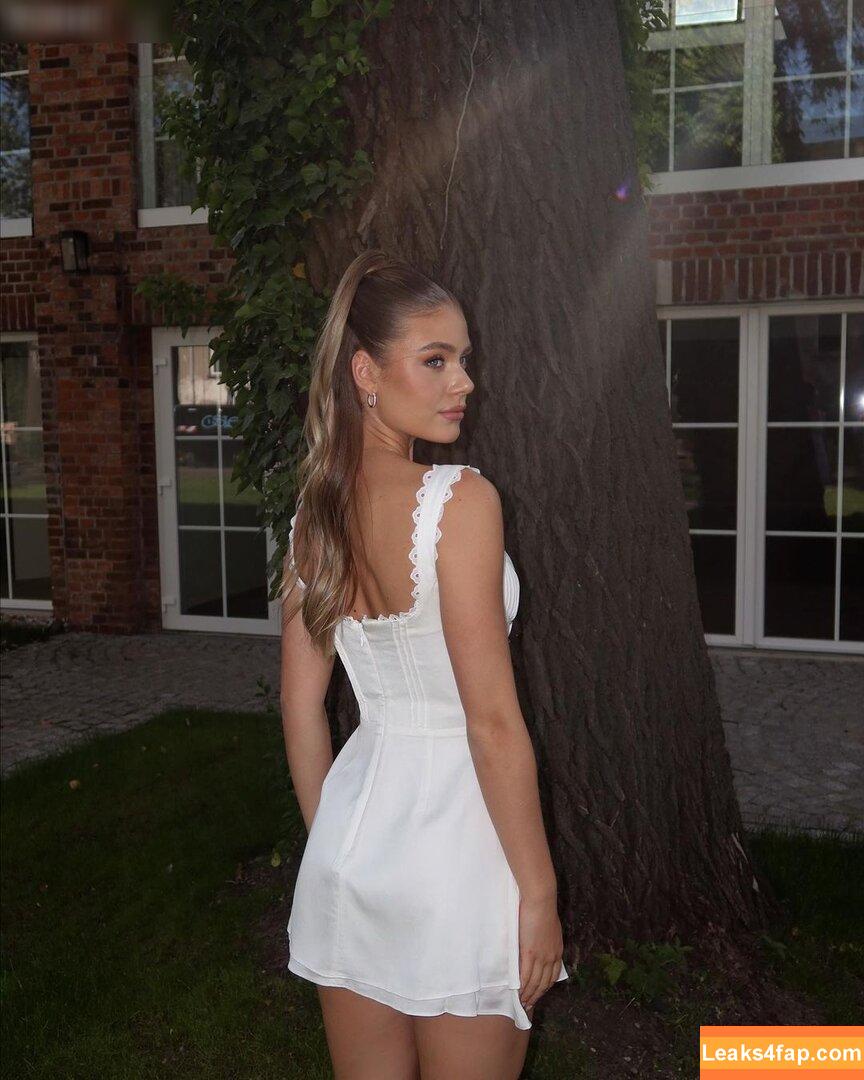 Emilia Bte / Emilia / emiliaofficial leaked photo photo #0135