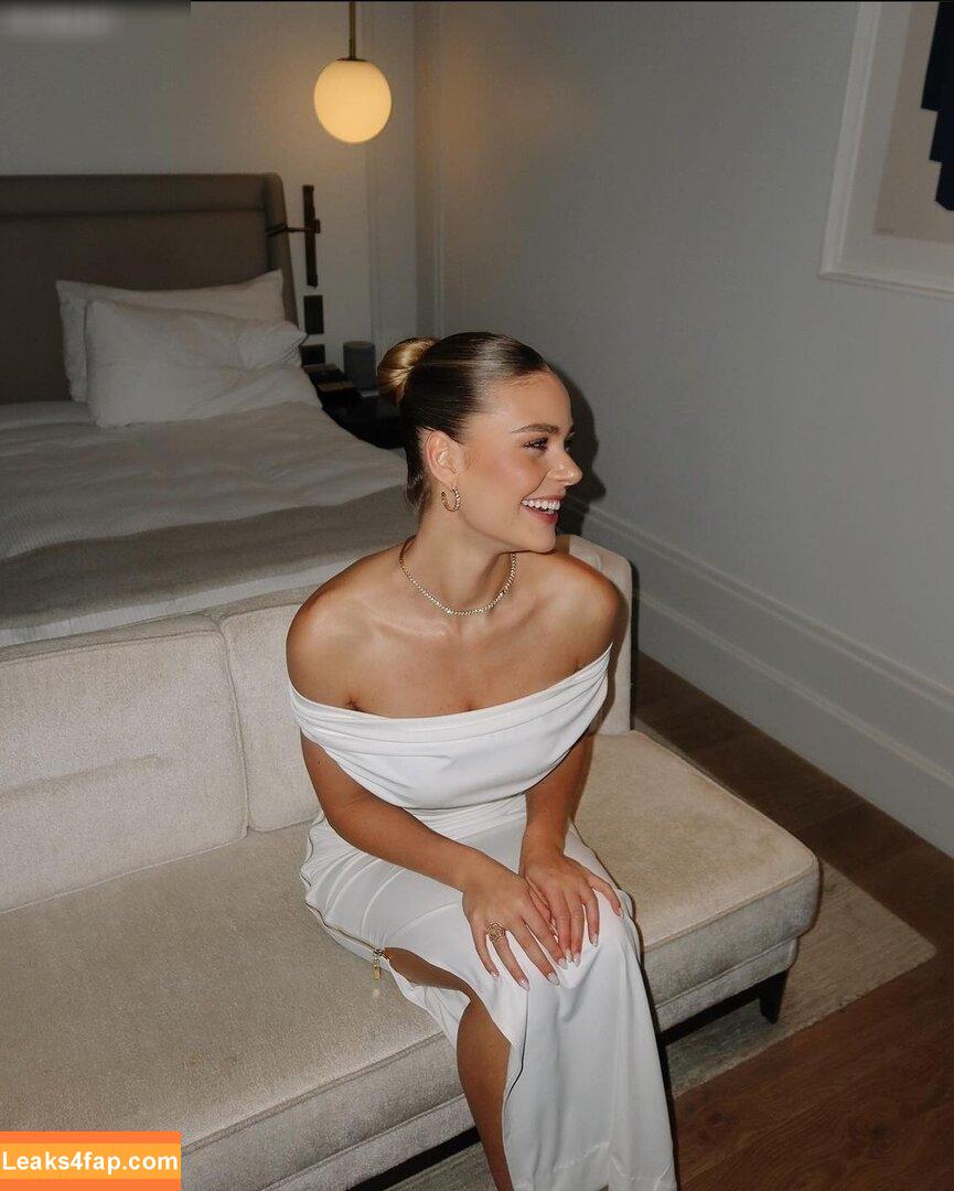 Emilia Bte / Emilia / emiliaofficial leaked photo photo #0201