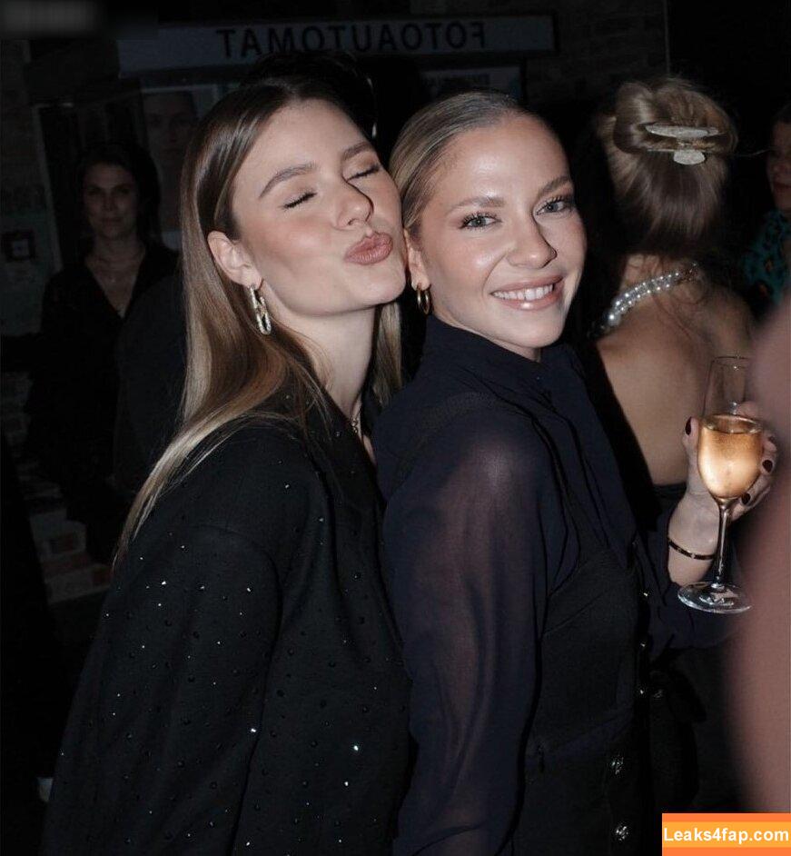 Emilia Bte / Emilia / emiliaofficial leaked photo photo #0238