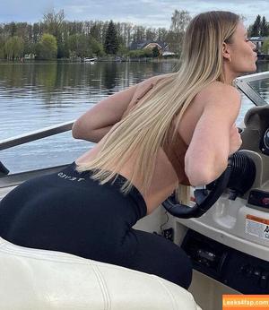 Emilia Bte photo #0049