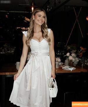 Emilia Bte photo #0195