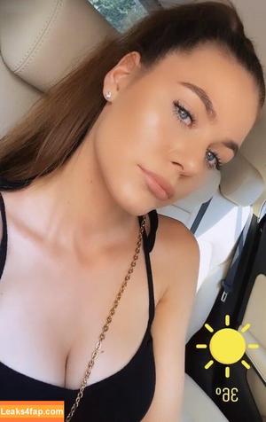 Emilia Bte photo #0350