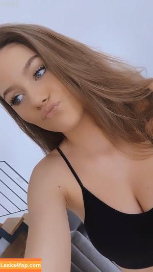 Emilia Bte photo #0368