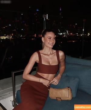 Emilia Bte photo #0377