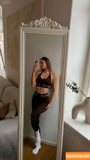 Emilia Bte photo #0389