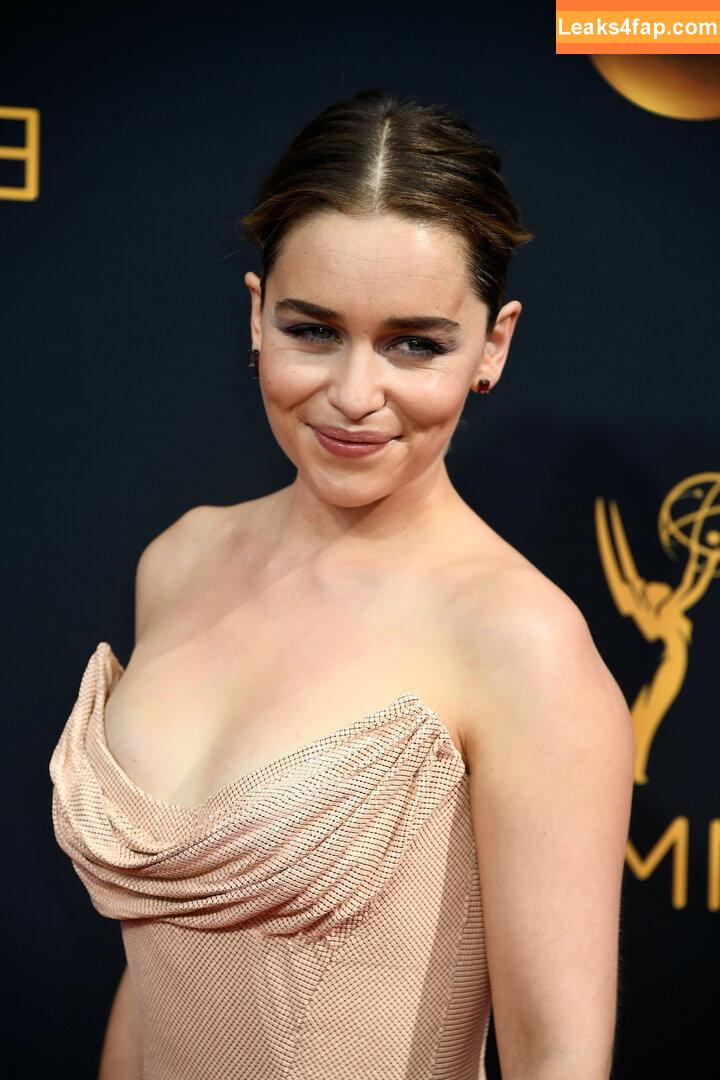 Emilia Clarke / clarkeyxo / emilia_clarke / emiliaclarke leaked photo photo #0008