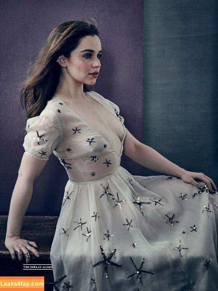 Emilia Clarke / clarkeyxo / emilia_clarke / emiliaclarke leaked photo photo #0016