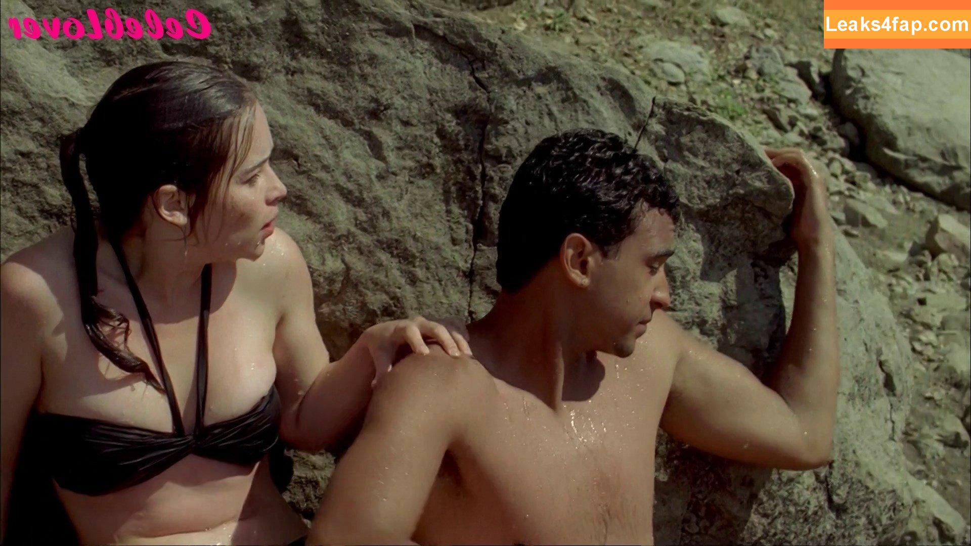 Emilia Clarke / clarkeyxo / emilia_clarke / emiliaclarke leaked photo photo #0053