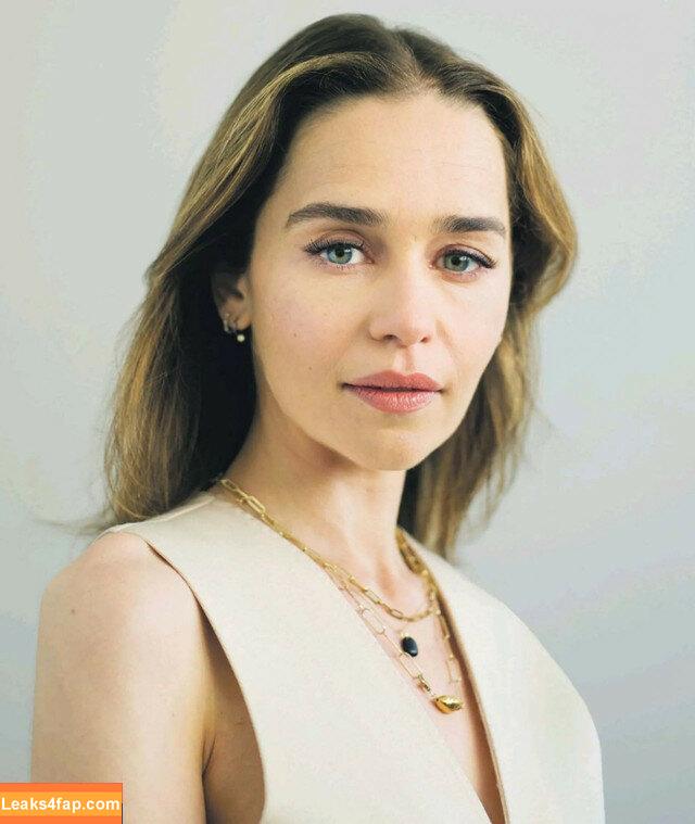 Emilia Clarke / clarkeyxo / emilia_clarke / emiliaclarke leaked photo photo #0094