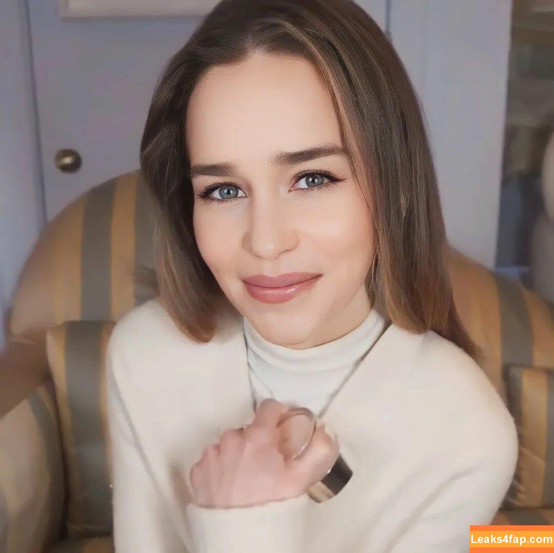 Emilia Clarke / clarkeyxo / emilia_clarke / emiliaclarke leaked photo photo #0149