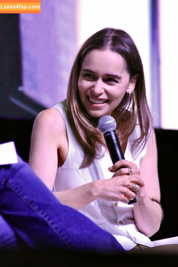 Emilia Clarke / clarkeyxo / emilia_clarke / emiliaclarke leaked photo photo #0178