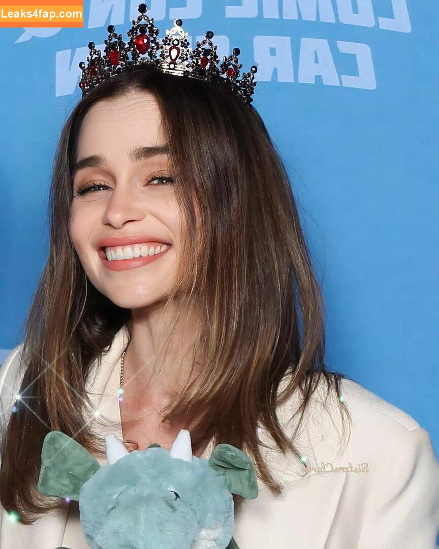 Emilia Clarke / clarkeyxo / emilia_clarke / emiliaclarke leaked photo photo #0182