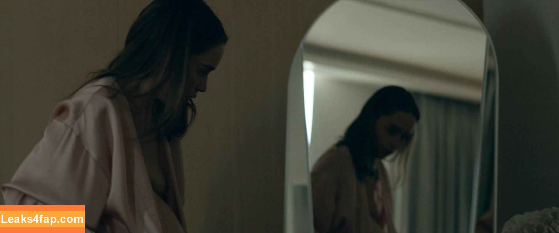 Emilia Clarke / clarkeyxo / emilia_clarke / emiliaclarke leaked photo photo #0213