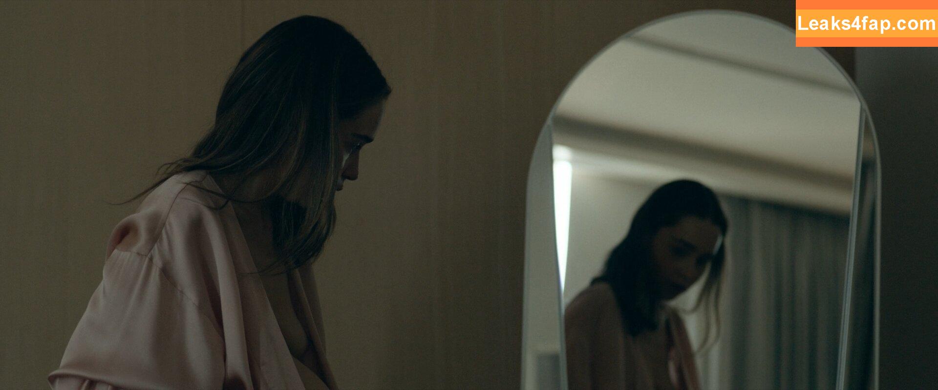 Emilia Clarke / clarkeyxo / emilia_clarke / emiliaclarke leaked photo photo #0215