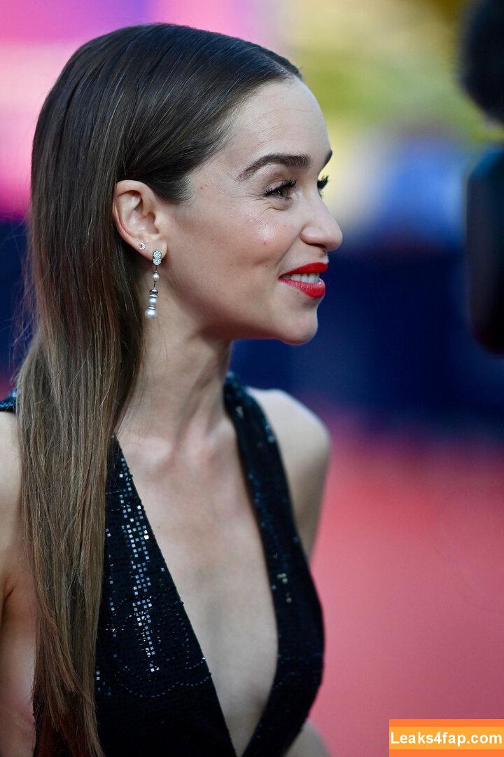 Emilia Clarke / clarkeyxo / emilia_clarke / emiliaclarke leaked photo photo #0233