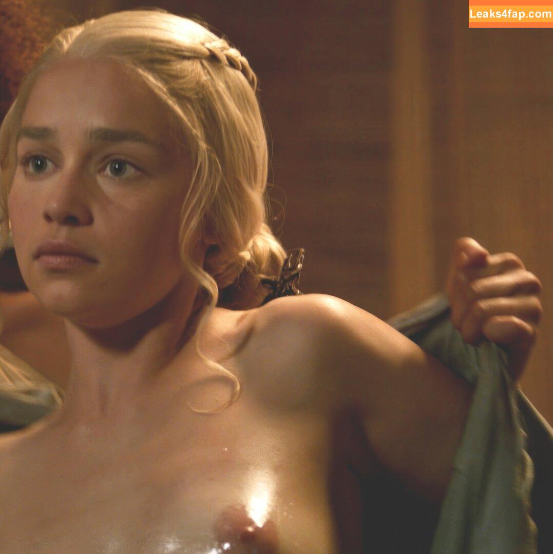 Emilia Clarke / clarkeyxo / emilia_clarke / emiliaclarke leaked photo photo #0299