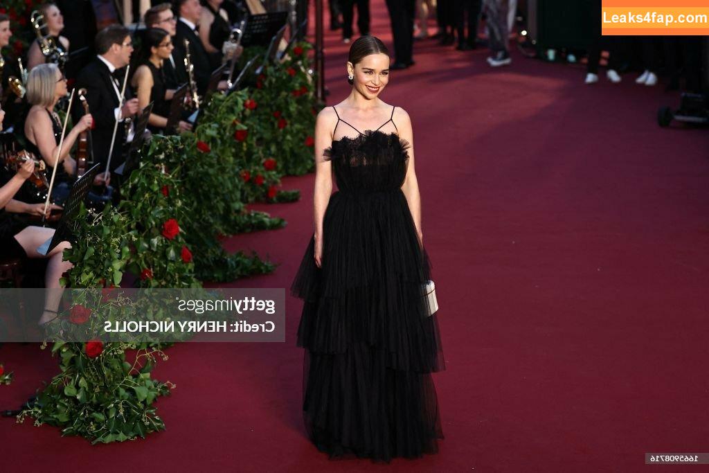 Emilia Clarke / clarkeyxo / emilia_clarke / emiliaclarke leaked photo photo #0305