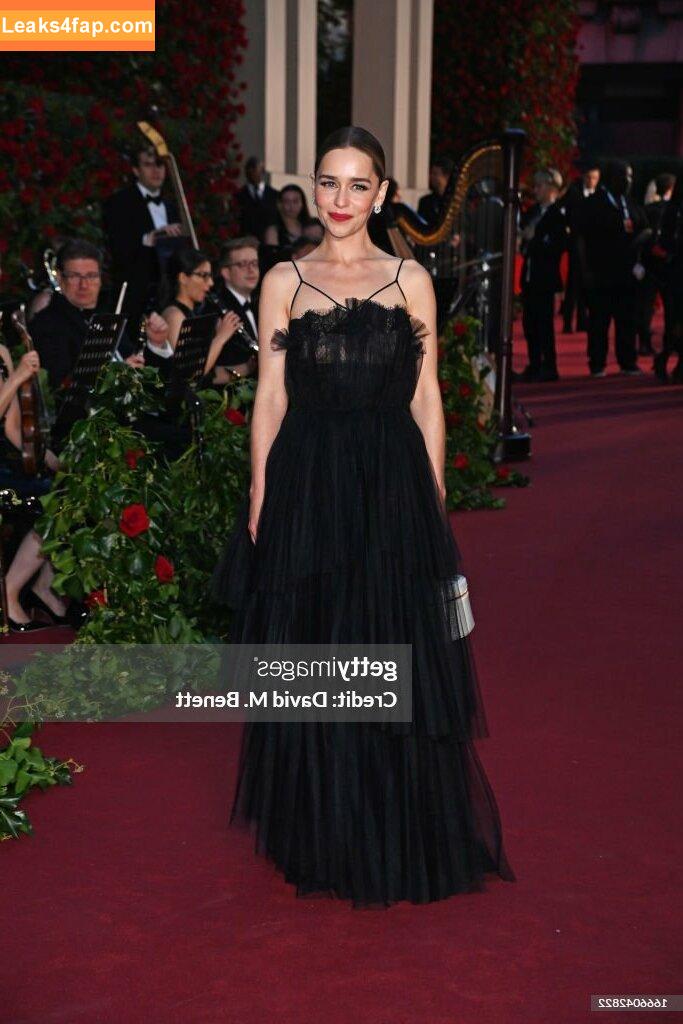 Emilia Clarke / clarkeyxo / emilia_clarke / emiliaclarke leaked photo photo #0306
