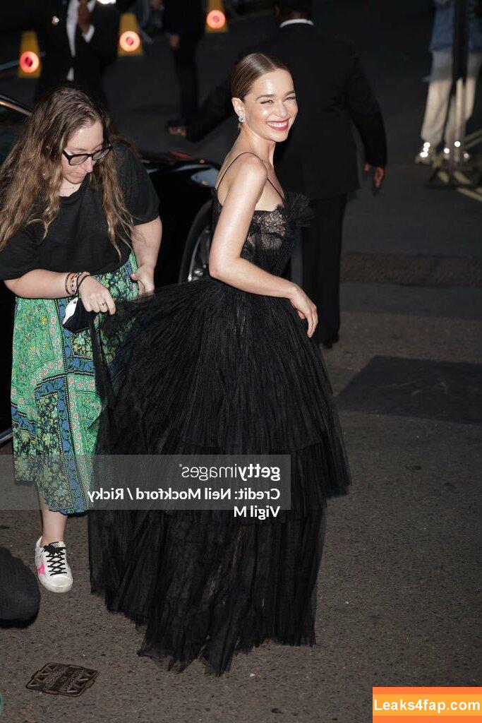 Emilia Clarke / clarkeyxo / emilia_clarke / emiliaclarke слитое фото фото #0307