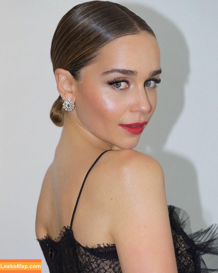 Emilia Clarke / clarkeyxo / emilia_clarke / emiliaclarke leaked photo photo #0333