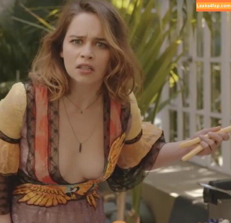 Emilia Clarke / clarkeyxo / emilia_clarke / emiliaclarke leaked photo photo #0354