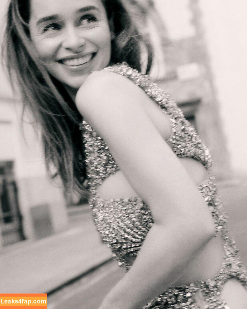 Emilia Clarke / clarkeyxo / emilia_clarke / emiliaclarke leaked photo photo #0392