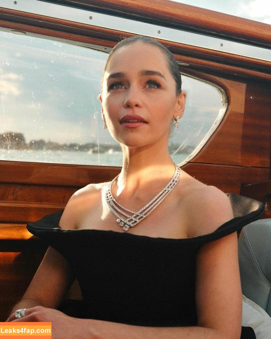 Emilia Clarke / clarkeyxo / emilia_clarke / emiliaclarke слитое фото фото #0726