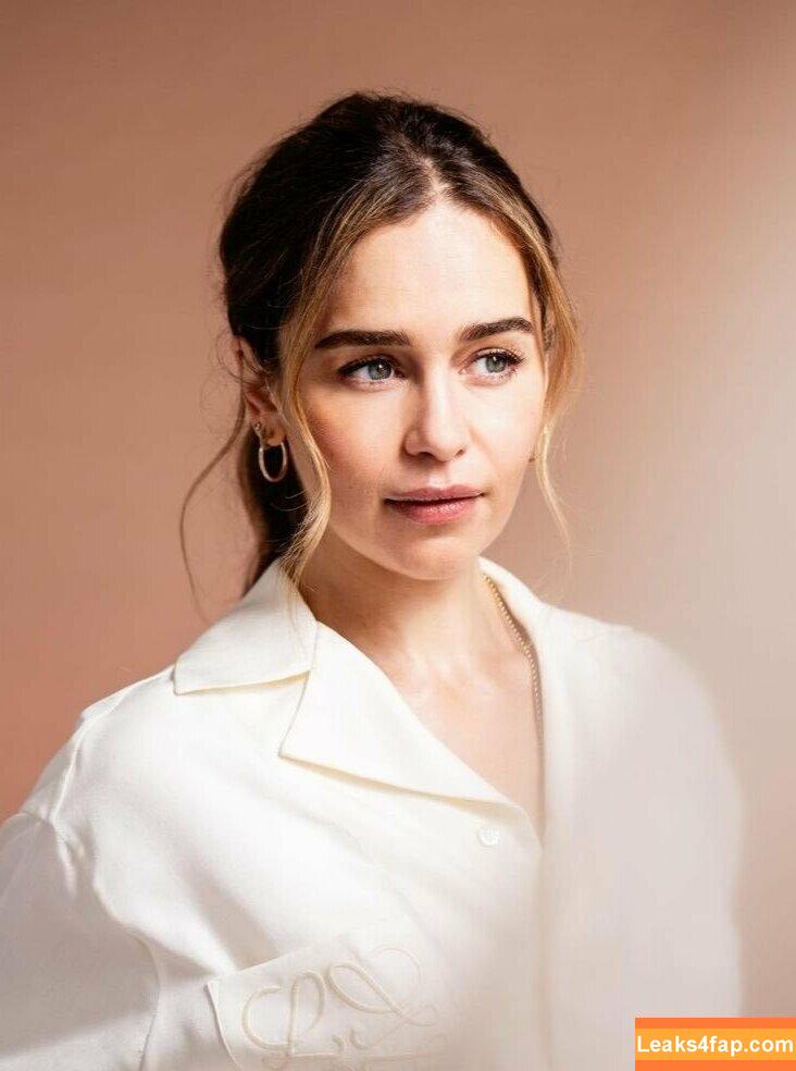 Emilia Clarke / clarkeyxo / emilia_clarke / emiliaclarke leaked photo photo #0732