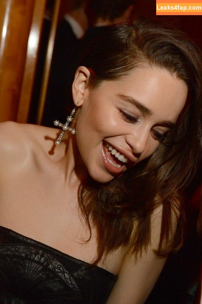 Emilia Clarke / clarkeyxo / emilia_clarke / emiliaclarke слитое фото фото #0745