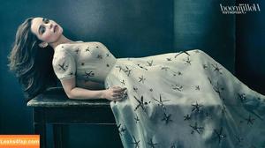 Emilia Clarke photo #0070