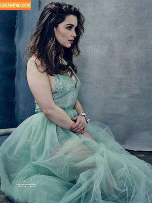 Emilia Clarke photo #0078