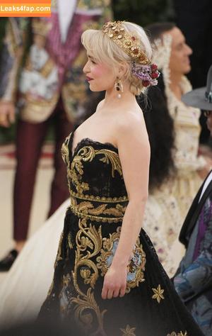 Emilia Clarke photo #0092