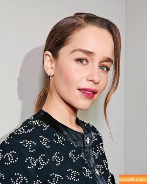 Emilia Clarke photo #0135