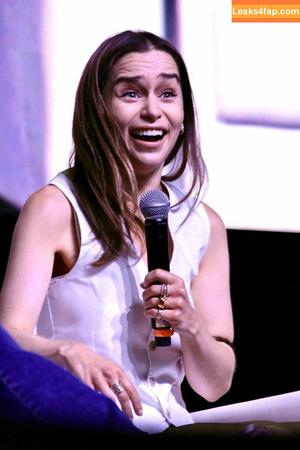Emilia Clarke photo #0180