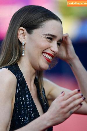 Emilia Clarke photo #0218