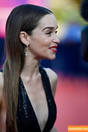 Emilia Clarke photo #0233
