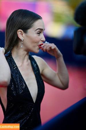 Emilia Clarke photo #0261