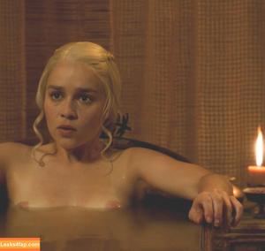 Emilia Clarke photo #0271