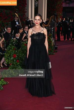 Emilia Clarke photo #0306