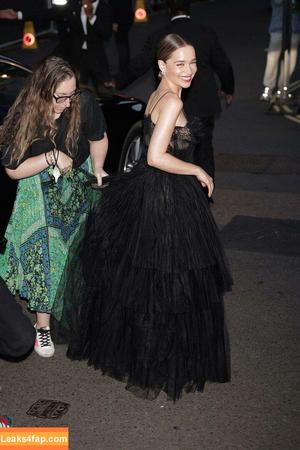 Emilia Clarke photo #0309