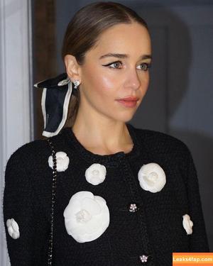 Emilia Clarke photo #0417