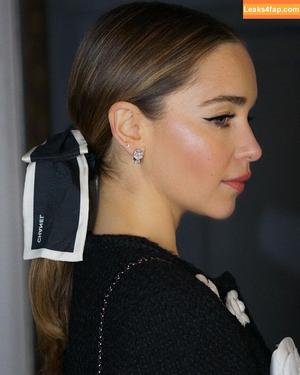 Emilia Clarke photo #0421