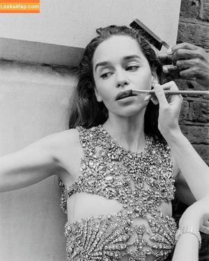 Emilia Clarke фото #0472