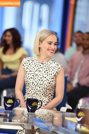 Emilia Clarke фото #0498