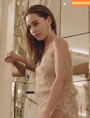 Emilia Clarke фото #0540