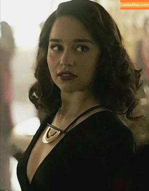 Emilia Clarke photo #0879