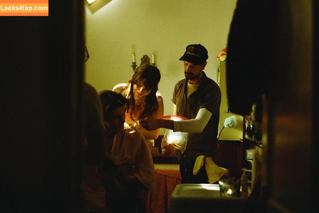 Emilia Jones / emiliajones / emiliajonesy слитое фото фото #0149