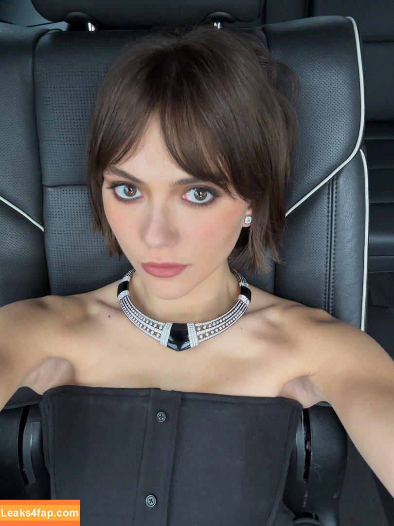 Emilia Jones / emiliajones / emiliajonesy слитое фото фото #0156