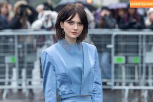 Emilia Jones photo #0009