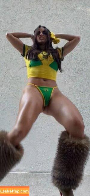 Emilia Mernes фото #0137